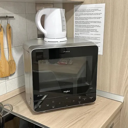 Lena Your Venice Gateway In * Μέστρε